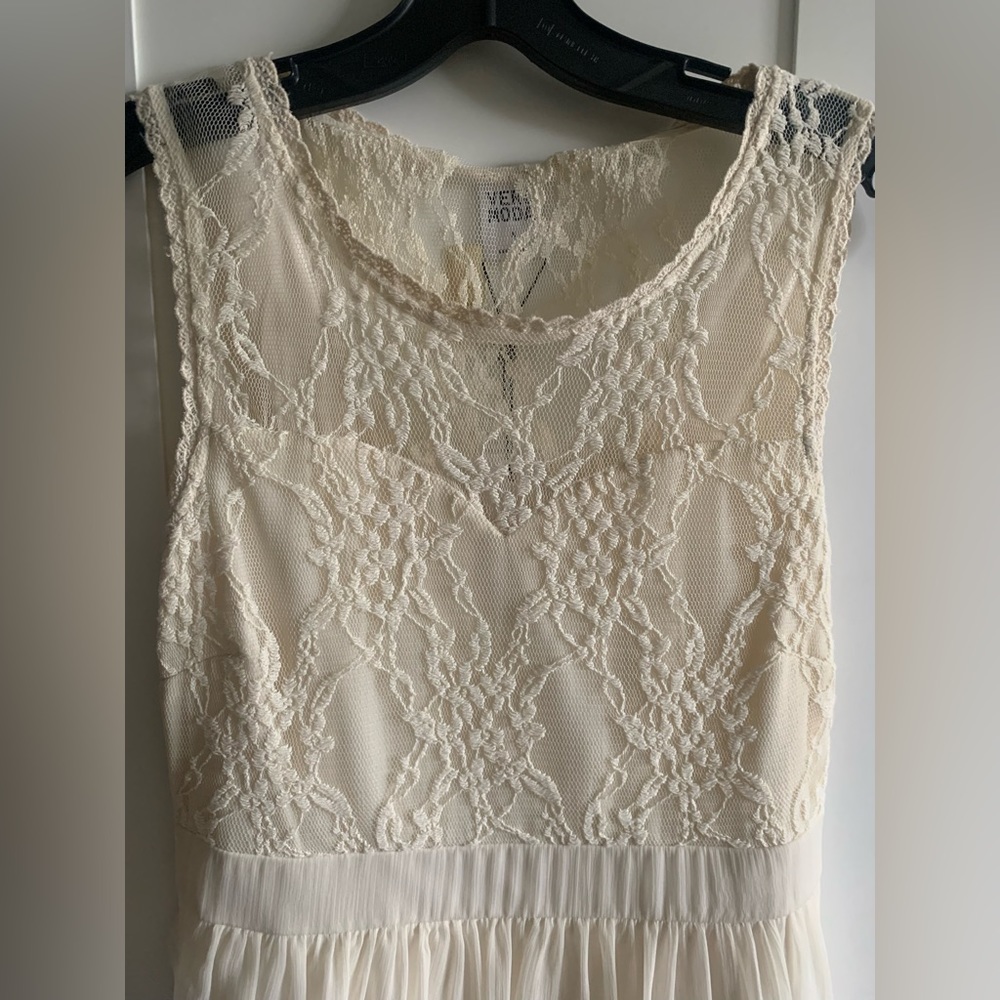 Lace short dress